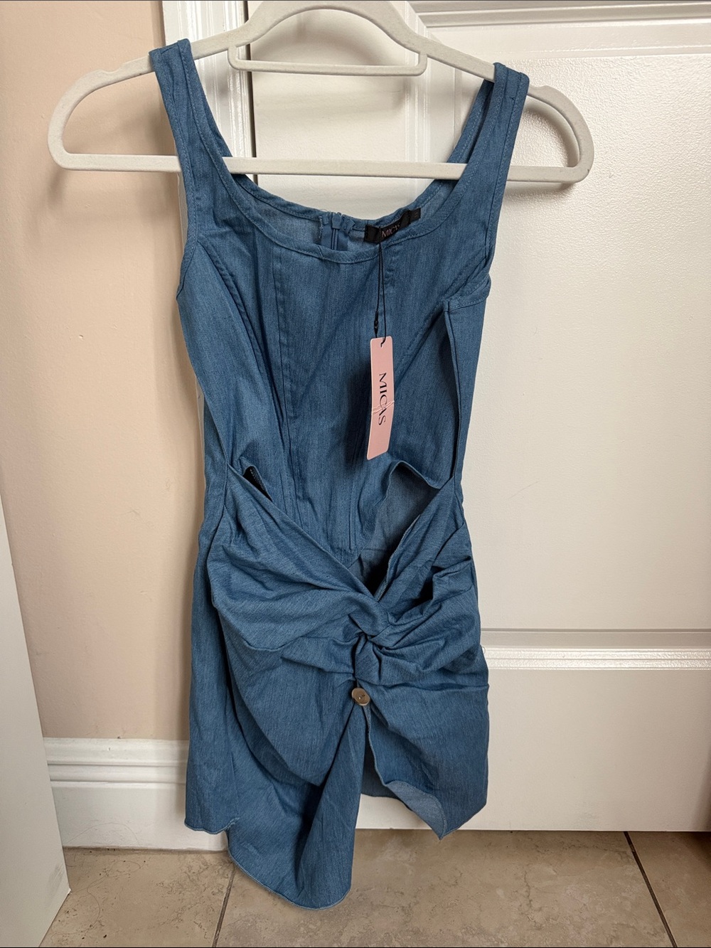 Sleeveless Blue Mini Dress with Front Knot